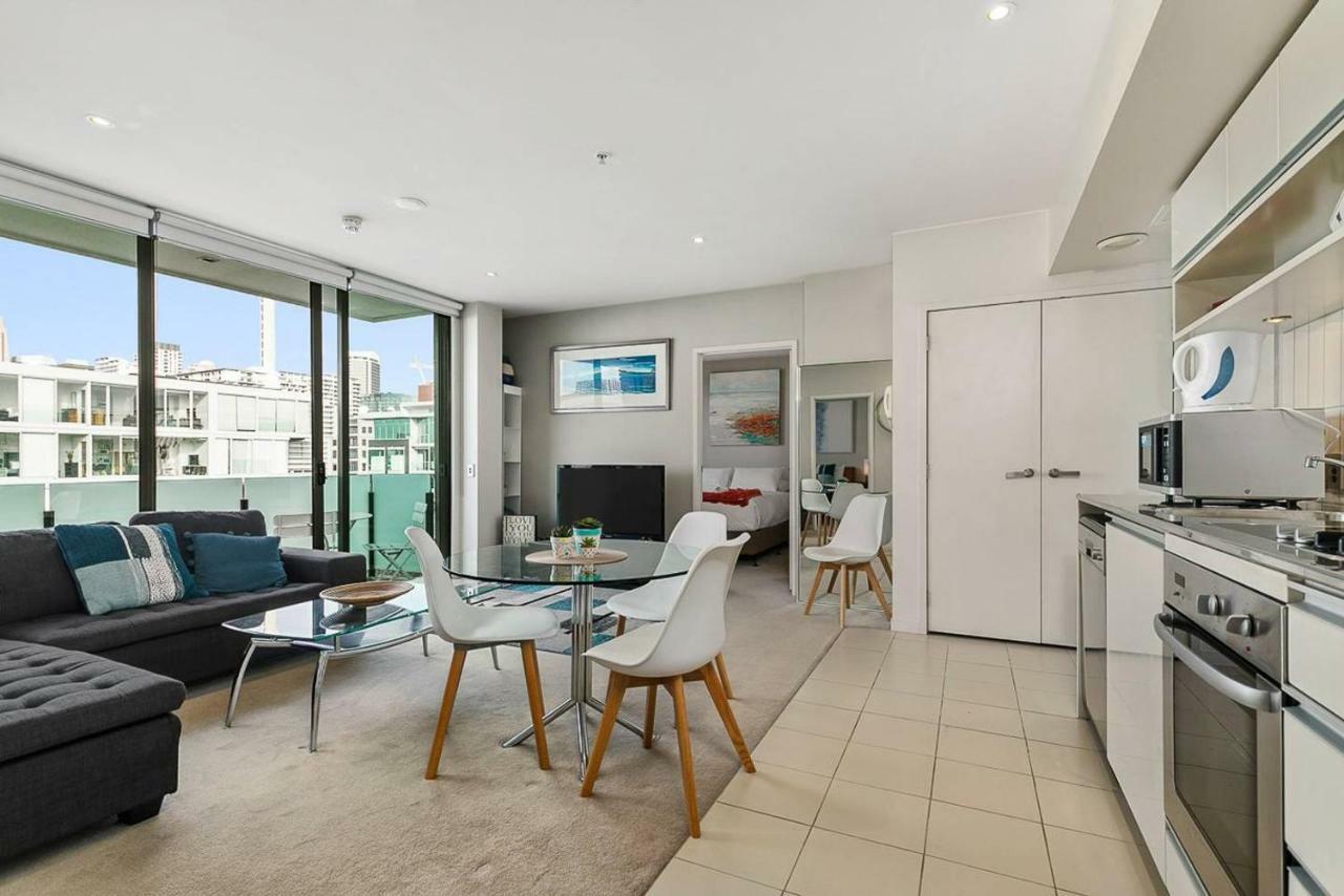 Two Bedroom Apartment - Pool, Gym & Free Parking! Auckland Exterior foto
