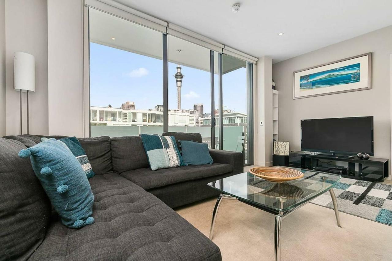 Two Bedroom Apartment - Pool, Gym & Free Parking! Auckland Exterior foto
